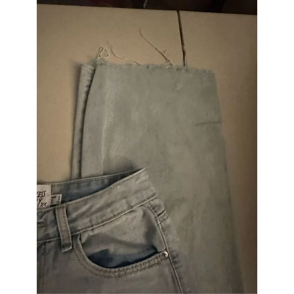 Princess Polly Raw Hem straight leg jeans 2 wide leg - Picture 6 of 8